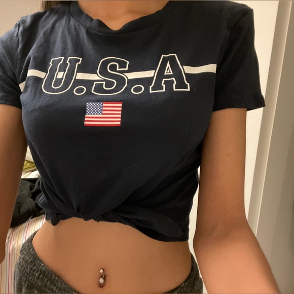 💕3 FOR $15💕 H&M Cropped Tee, Women’s Size XS - Picture 3 of 8